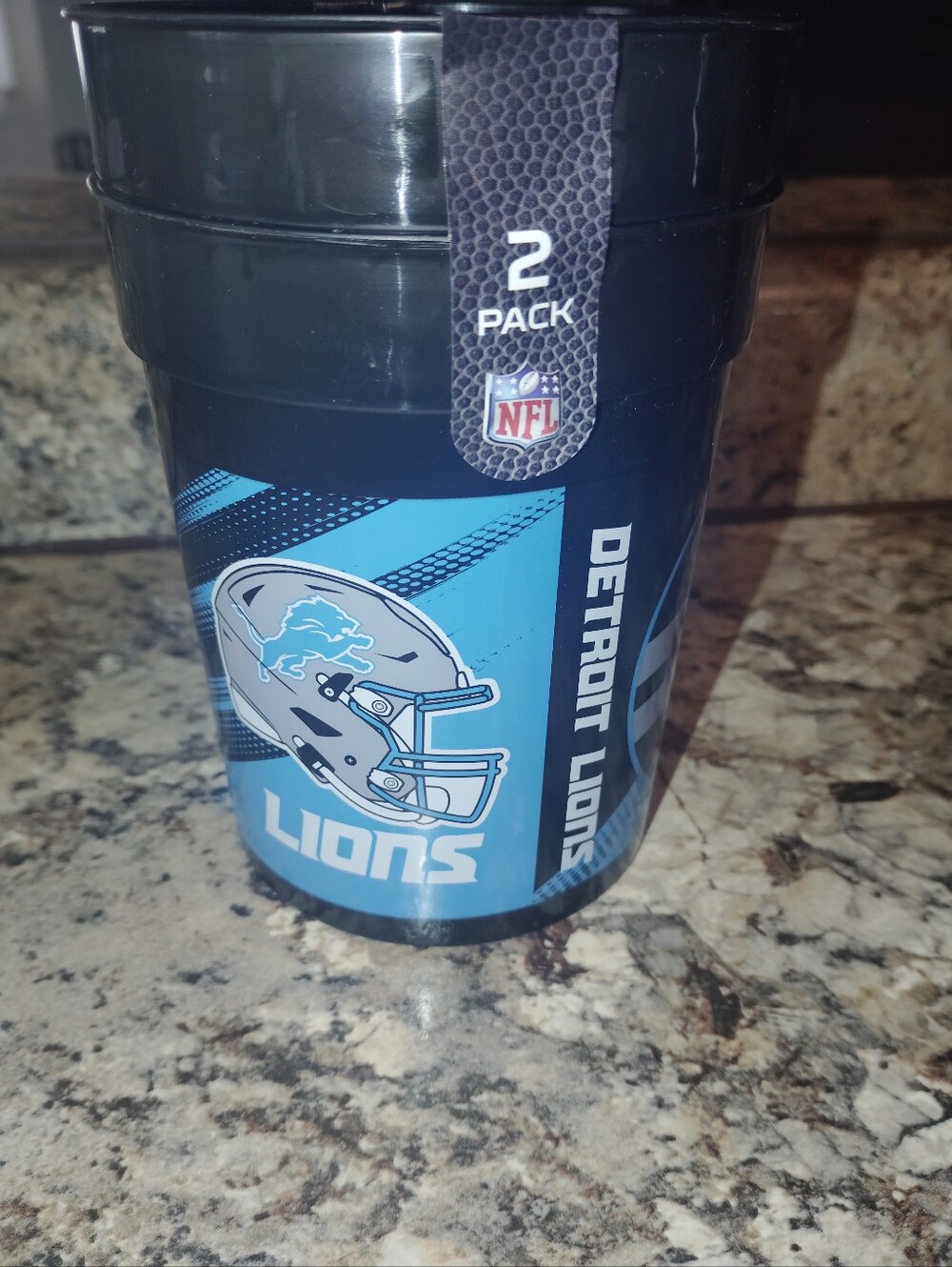 NFL Detroit Lions Plastic Party Cups - Blue and Black (2-Pack)